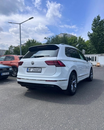 Volkswagen Tiguan cena 103700 przebieg: 89227, rok produkcji 2018 z Warszawa małe 92